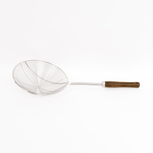 Paleta tip strecuratoare Zilan, inox, maner lemn, diametru sita 20cm, lungime totala 46cm, adancime sita 5.5cm, lungime maner 26cm, ZTS9252