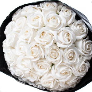 Buchet flori love, 33 trandafiri din sapun, alb, inaltime 35 cm, rotund, CD4453-Alb - Img 3