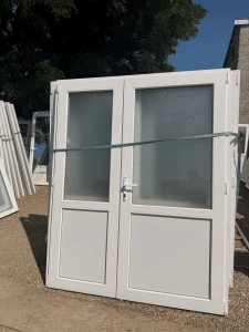 Ușă termopan, dublă, albă