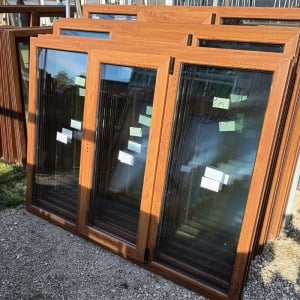 Fereastră cu tâmplărie PVC și geam termopan, in 3 canate de culoarea stejarului