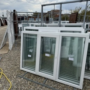 Fereastră cu tâmplărie PVC și geam termopan, in 3 canate de culoare albă