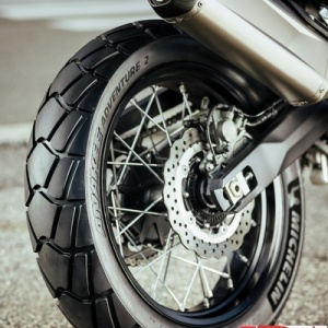 Set anvelope/cauciucuri moto Michelin Anakee Adventure 2 M+S 110/80R19 TL/TT 59V Front + 150/70R17 TL/TT 69V Rear - Img 4