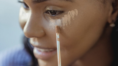 Cand se aplica concealer, in ce zone + sfaturi si recomandari utile pentru a obtine un machiaj impecabil
