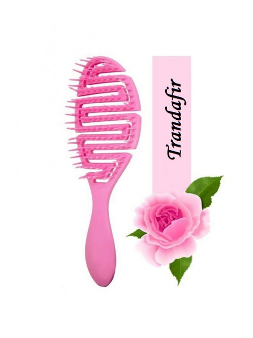 Lionesse | Lionesse scented brushes perie cu miros de trandafir | 1001cosmetice.ro
