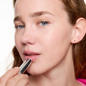 [Balsam de buze hydra kiss 02 · cotton kiss essence, 2.8 g - 1001cosmetice.ro] [6]