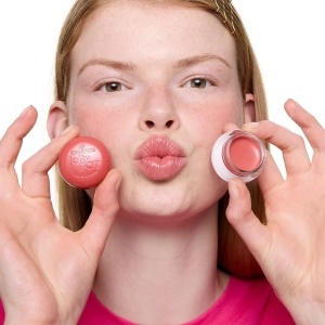 [Balsam pentru buze și obraji jelly pot, hug me! 10, essence, 4 g - 1001cosmetice.ro] [4]