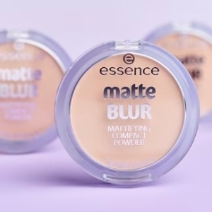 [Pudra compactă matifiantă blur mattifying, 30, essence, 12 g - 1001cosmetice.ro] [3]
