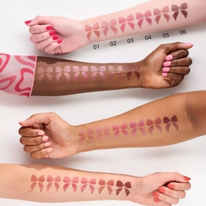 [Ruj de buze satin glow luminous shine lipstick whole latte love 01 essence, 3.5 g - 1001cosmetice.ro] [2]