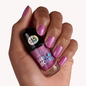 Lac de unghii holo bomb effect, holo moly 02, essence thumb 5 - 1001cosmetice.ro