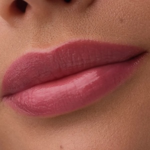 [Balsam-ulei de buze bare touch lip oil balm, 030 bubbly friday, catrice, 3 g - 1001cosmetice.ro] [6]