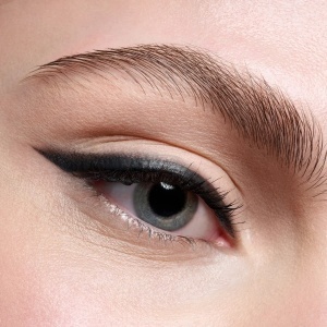 [Creion de ochi mat și rezistent la apă velvet glide, 010 black stone, catrice, 1,4 g - 1001cosmetice.ro] [3]