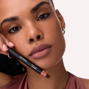 [Creion pentru conturul buzelor blur-real lip shaper, defined 030 catrice, 0,8 g - 1001cosmetice.ro] [7]