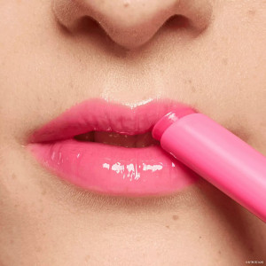 Ruj jelly lip stick harley quinn psycho pink 01 essence thumb 4 - 1001cosmetice.ro
