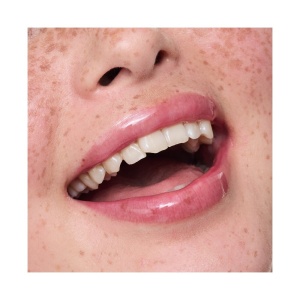 [Tratament hidratant pentru buze juicy serum, 01 raspberry, essence, 7.5 ml - 1001cosmetice.ro] [5]