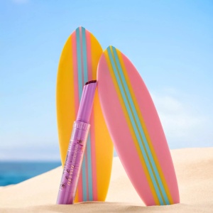 [Luciu de buze stick editie limitata aloha, babes! gloss in stick essence - 1001cosmetice.ro] [5]