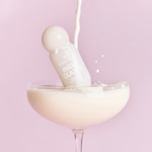 [Balsam de buze strălucitor milky glazed, sheeriously creamy 01, essence 4 ml - 1001cosmetice.ro] [4]