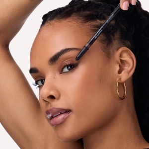 [Creion de ochi mat și rezistent la apă velvet glide, 020 hazel edge, catrice, 1,4 g - 1001cosmetice.ro] [7]