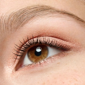 [Fard de pleoape cremos cream eyeshadow rose 01 essence, 5g - 1001cosmetice.ro] [2]
