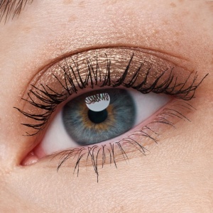 [Fard de pleoape cremos, metallic spark, diamond dust 020, catrice, 4 g - 1001cosmetice.ro] [9]