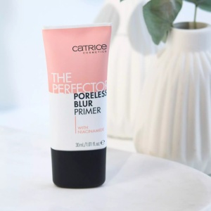 [Primer pentru rafinarea porilor, the perfector poreless blur, catrice, 30 ml - 1001cosmetice.ro] [6]