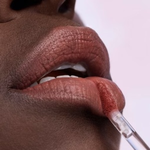 [Ruj-crema blur-real drop glass cloud c030 · cloud mauve, catrice - 1001cosmetice.ro] [6]