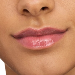 [Tratament pentru buze the super peptide glossy lip treatment toffeetastic! 03 essence, 10 ml - 1001cosmetice.ro] [11]