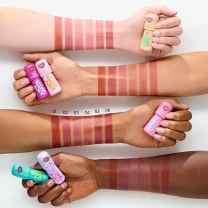 [Lip mousse juicy matte - 01 maple rouge, essence, 2,7 ml - 1001cosmetice.ro] [5]