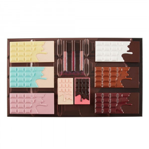 Makeup revolution i love revolution chocolate vault ultimate collection set thumb 4 - 1001cosmetice.ro