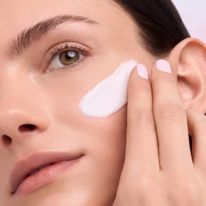 [Primer cc bifazic flawless fusion c010 – smooth radiance catrice, 20 ml - 1001cosmetice.ro] [6]
