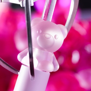 [Ulei de buze beary much! raspbeary kiss 01, essence, 2,8 ml - 1001cosmetice.ro] [2]