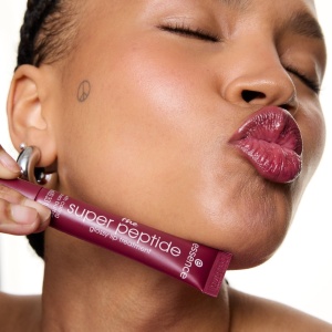 [Balsam de buze, the super peptide glossy lip treatment cherrylicious! 08 essence, 10 ml - 1001cosmetice.ro] [6]