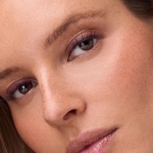 [Creion de ochi mat și rezistent la apă velvet glide, 040 plum line, catrice, 1,4 g - 1001cosmetice.ro] [5]