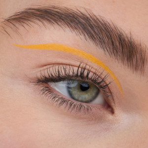 Eyeliner tip carioca calligraph artist matte liner butterscotch 040 catrice thumb 5 - 1001cosmetice.ro