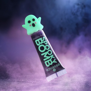 [Luciu de buze spooky bomb 01 boo!berry kiss!, essence, 10 ml - 1001cosmetice.ro] [4]