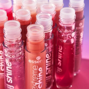 [Luciu pentru buze extreme shine frosted fairy 19 essence, 5 ml  - 1001cosmetice.ro] [7]