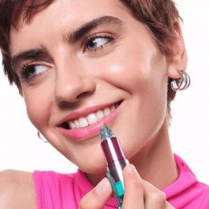 [Ruj care isi schimba culoarea aqua jelly colour changing lipstick essence - 1001cosmetice.ro] [9]