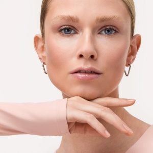 [Lip glaze, gloss obsessed, same gloss, different day 020, catrice, 2.5 ml - 1001cosmetice.ro] [5]