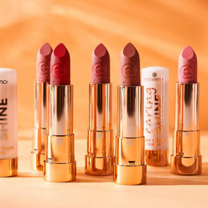 Ruj cu colagen vegan pentru îngrijire caring shine my way 204 essence thumb 3 - 1001cosmetice.ro