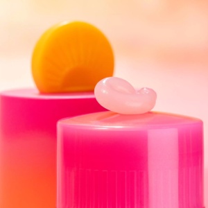 [Tratament de buze the lip-smilin' club cu glicerina essence, 12 g - 1001cosmetice.ro] [2]