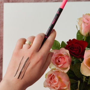 [Contur lichid 2 in 1 line it like a pro! liner 01 black essence - 1001cosmetice.ro] [3]