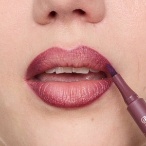 [Creion de buze rezistent line & stain! creion de buze tattoo lip liner, make a mauve 03, essence - 1001cosmetice.ro] [7]