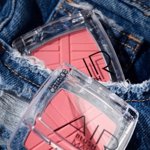 [Fard de obraz airblush matt, pink lemonade 140, catrice - 1001cosmetice.ro] [2]