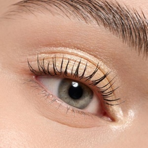 [Fard de pleoape mono cu sidef pearly mono golden glow 01, essence, 2 g - 1001cosmetice.ro] [7]