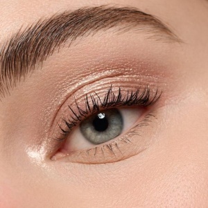 [Fard de pleoape mono cu sidef pearly mono silky taupe 02, essence, 2 g - 1001cosmetice.ro] [6]