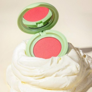 [Blush cremos, pistachio cream delight, peach-tachio dream c01, catrice, 4.4 g - 1001cosmetice.ro] [3]