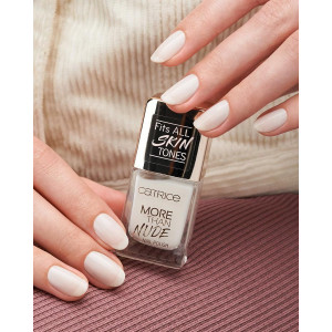 Catrice more than nude lac de unghii cloudy illusion 10 thumb 2 - 1001cosmetice.ro
