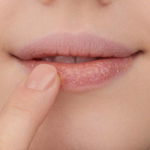 Scrub pentru buze, lip care sugar scrub, essence thumb 5 - 1001cosmetice.ro