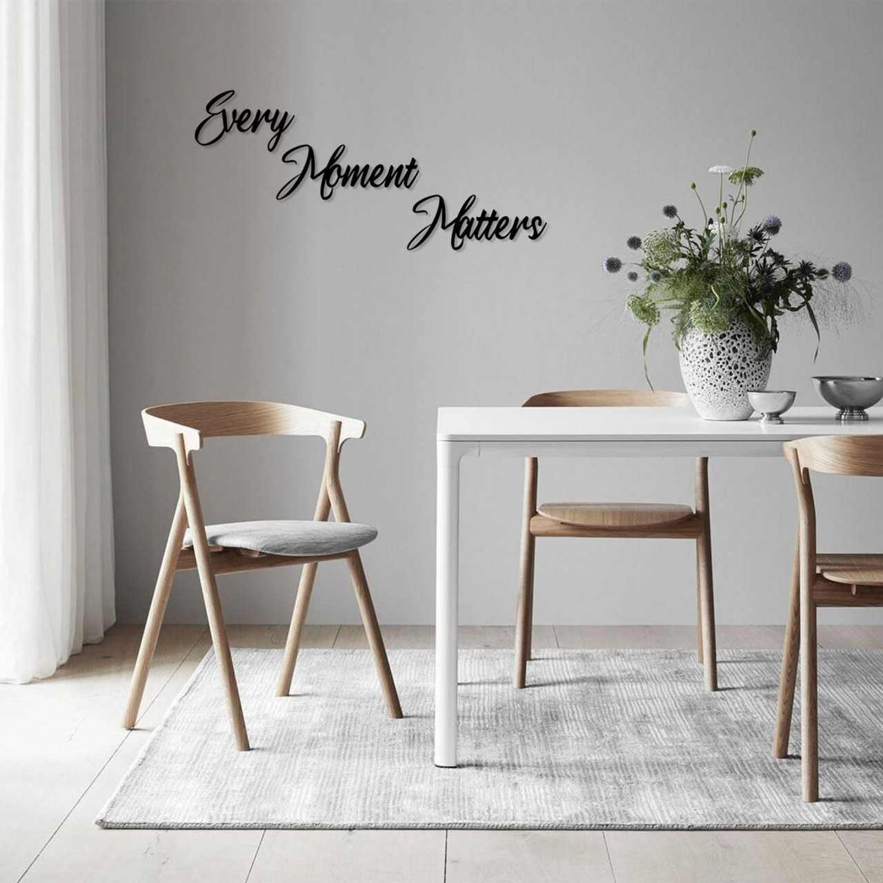 Accesoriu decorativ de perete din lemn Every moment matters