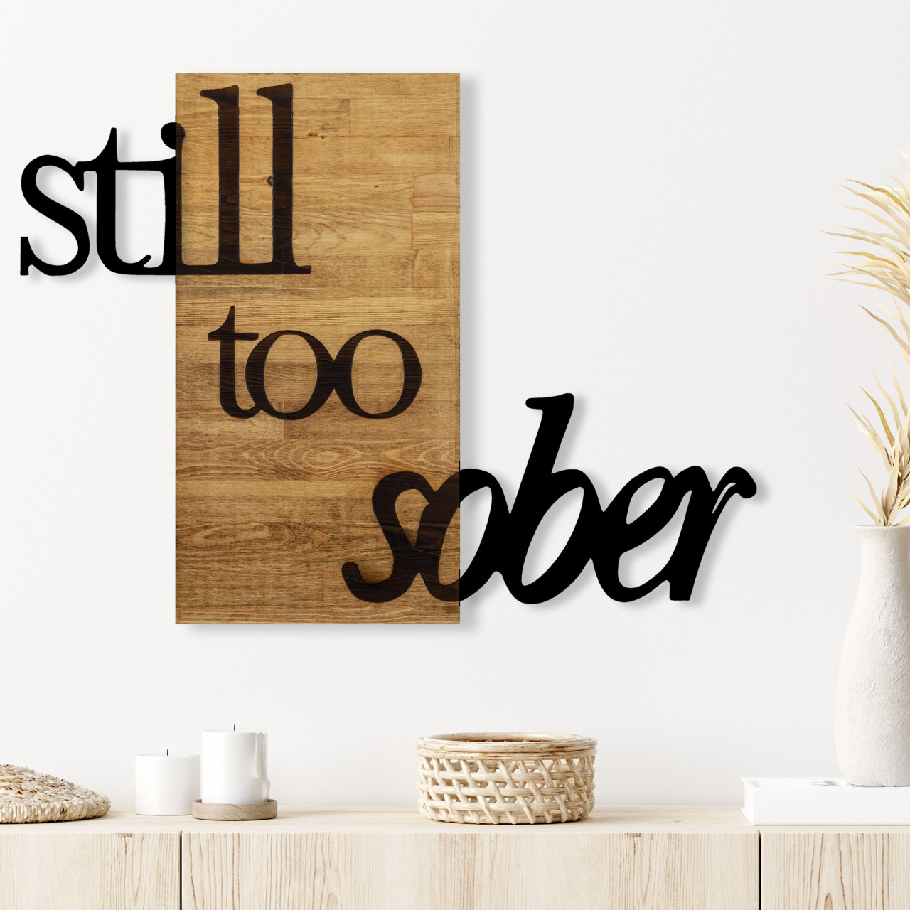 Accesoriu decorativ de perete din lemn Still too sober