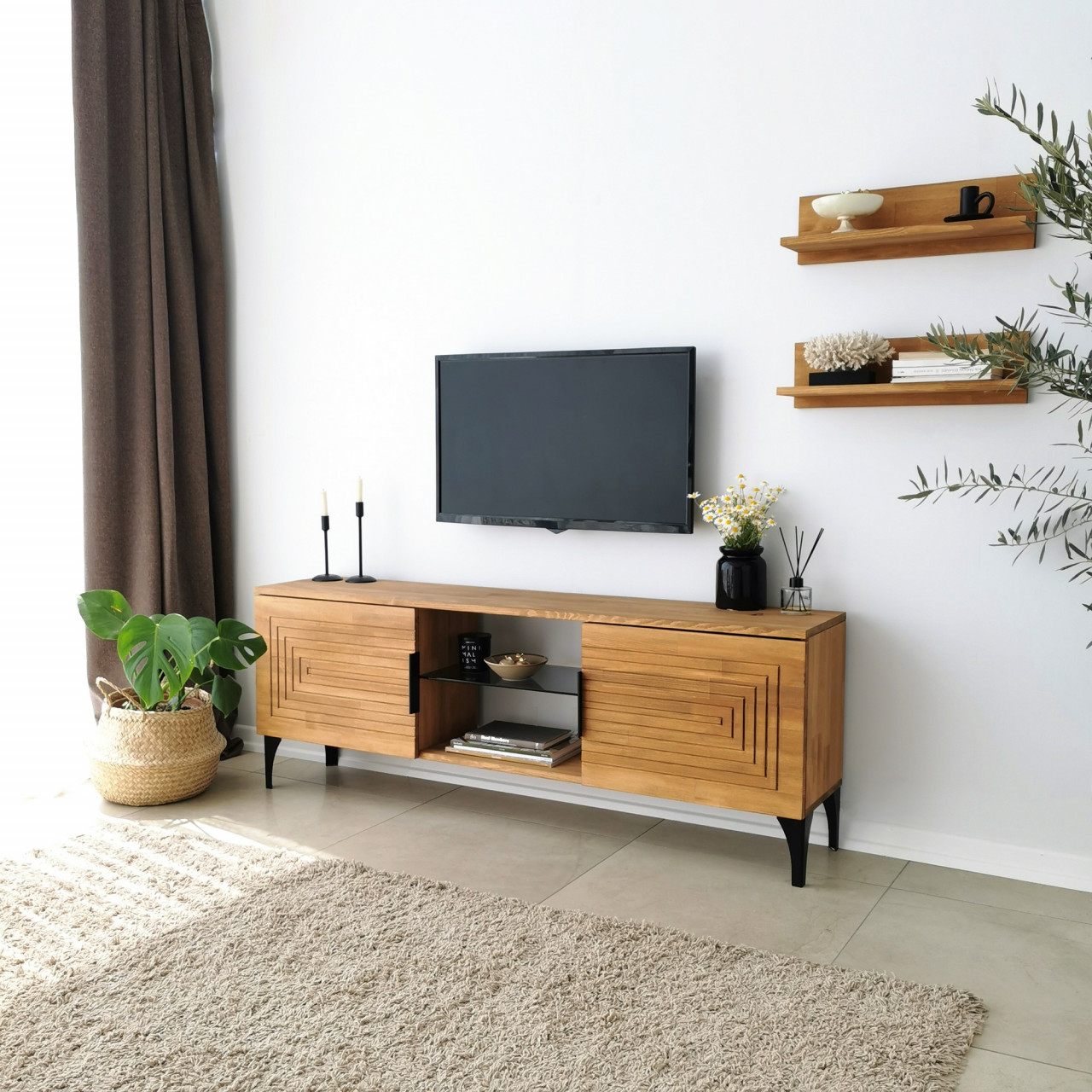 Comoda TV Joanne stejar